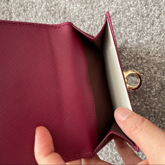 Salvatore Ferragamo women’s wallet NWT - Picture 7 of 7